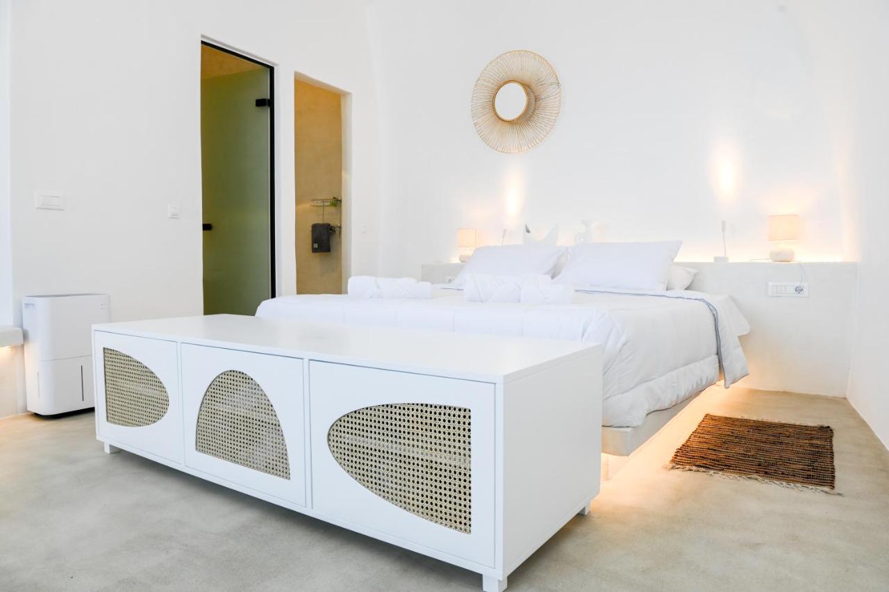 Three Bells Suites Firostefani Luaran gambar