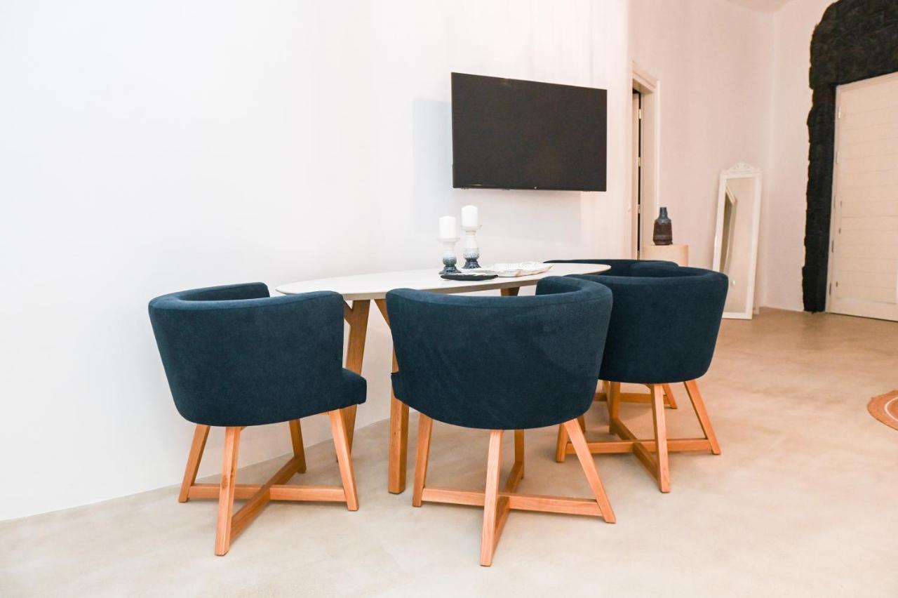 Three Bells Suites Firostefani Luaran gambar