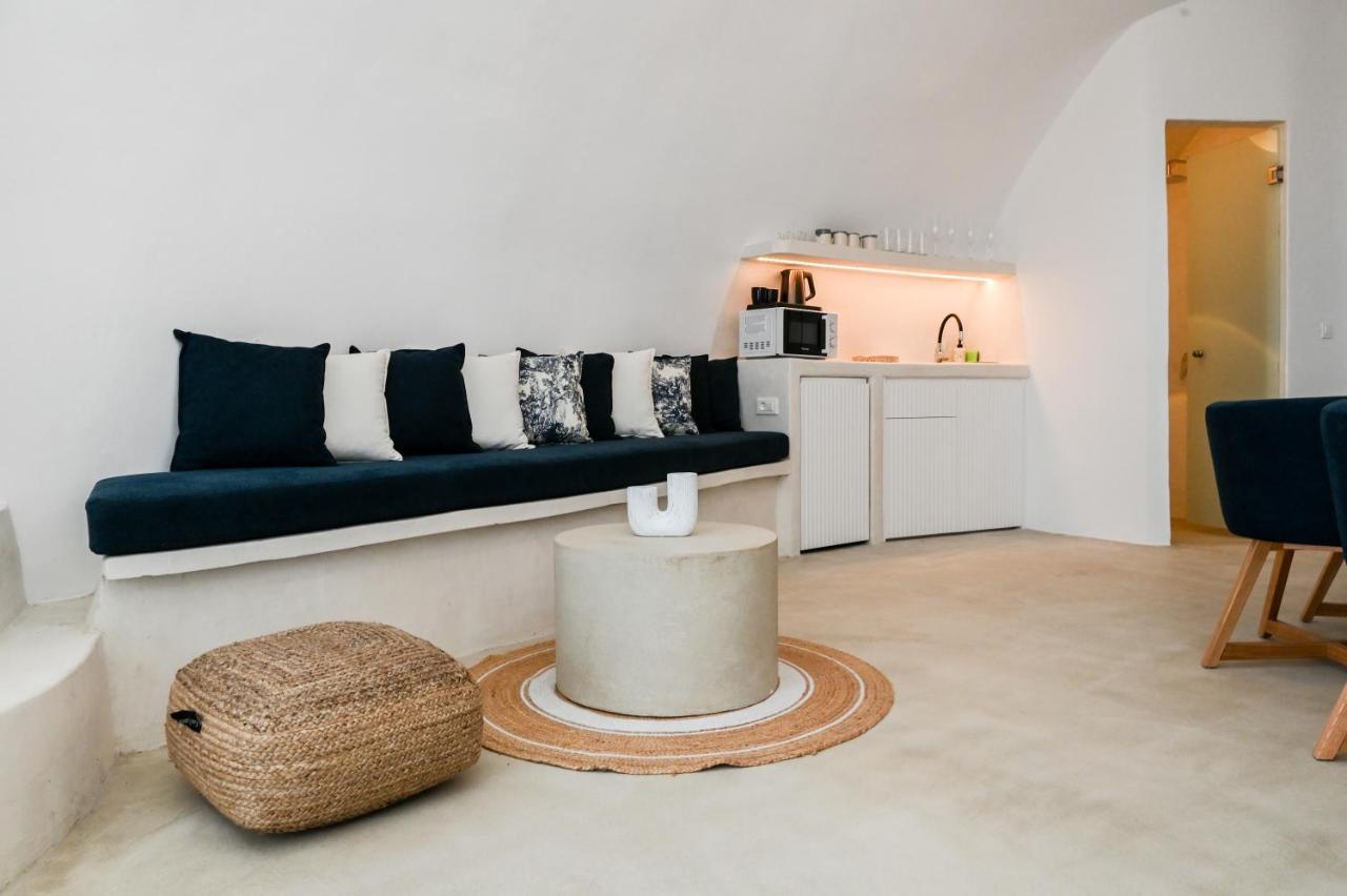 Three Bells Suites Firostefani Luaran gambar
